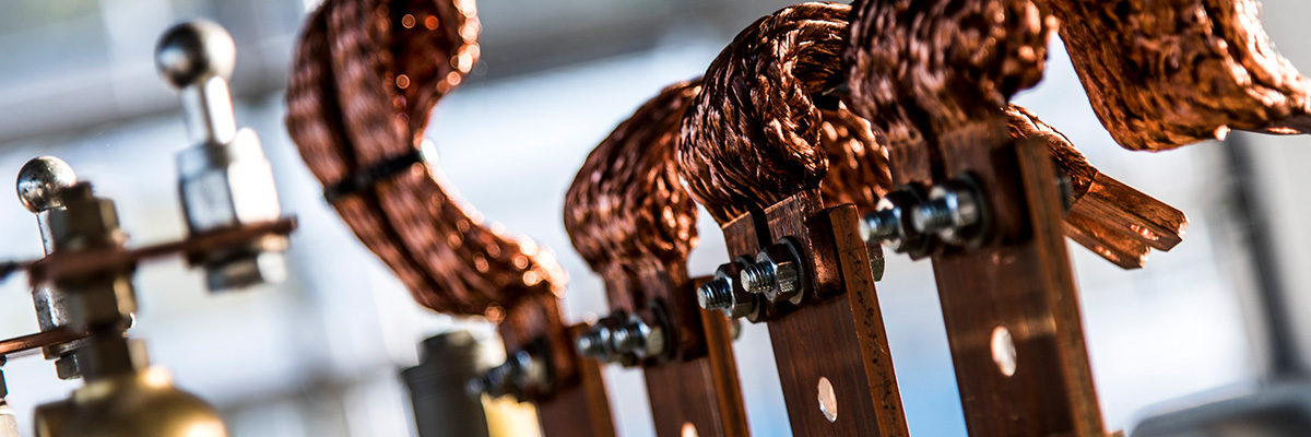 Downloads 1 Downloads im Starkstrom Downloadbereich